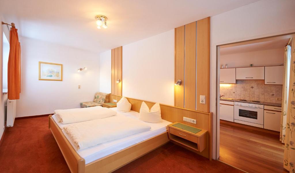 קליינארל Gaestehaus Emmi מראה חיצוני תמונה